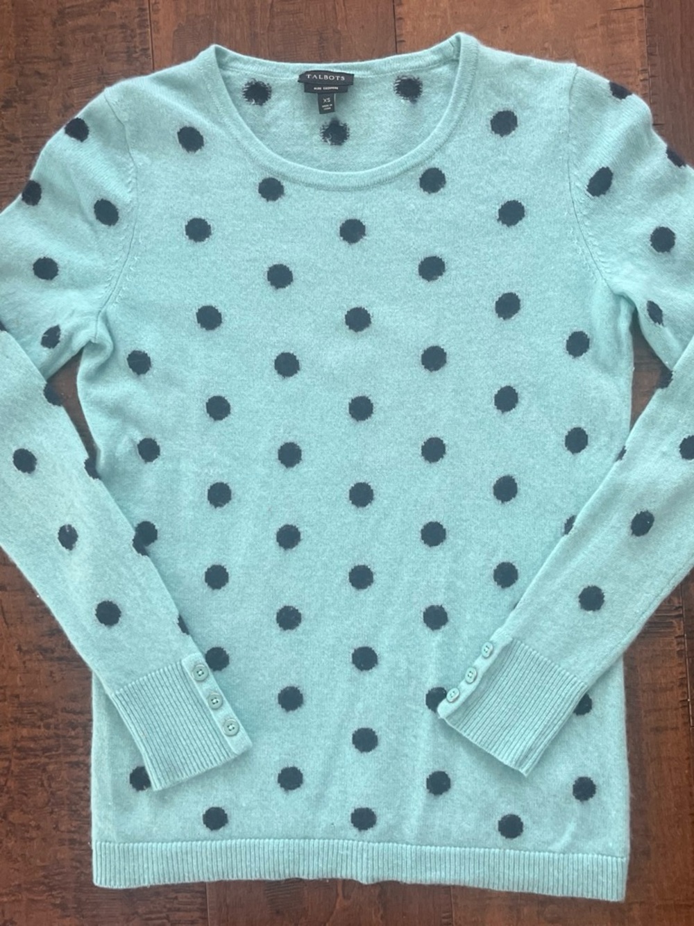 Talbots 100% cashmere mint green sweater with black polka dots. Sz. XS